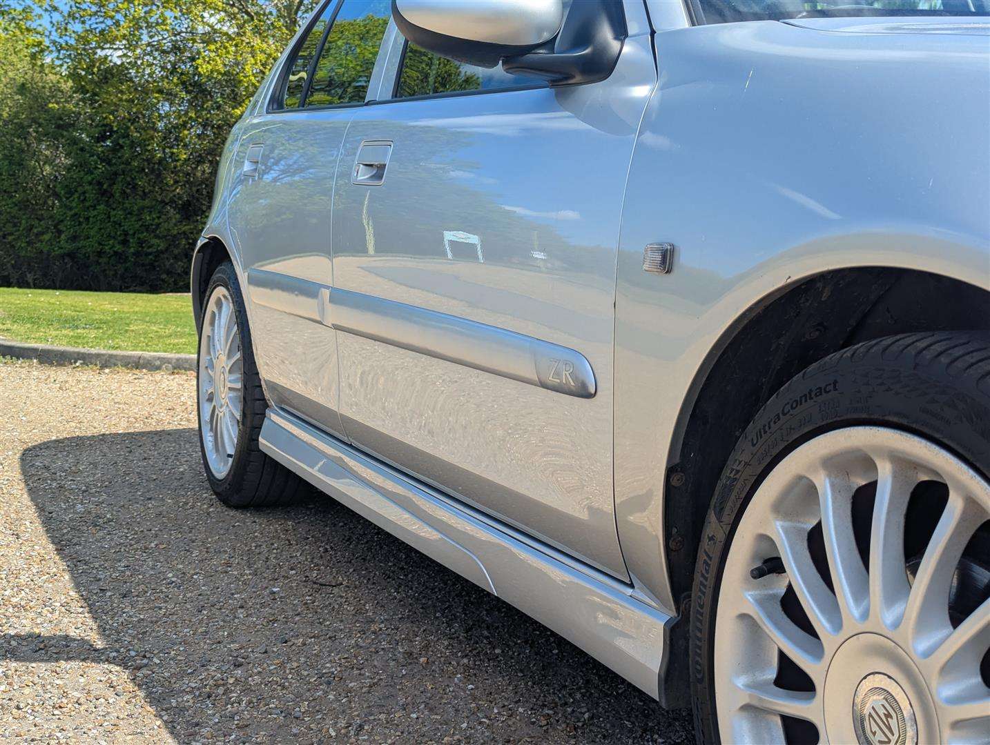 <p>2005 MG ZR 120 TROPHY SE</p>