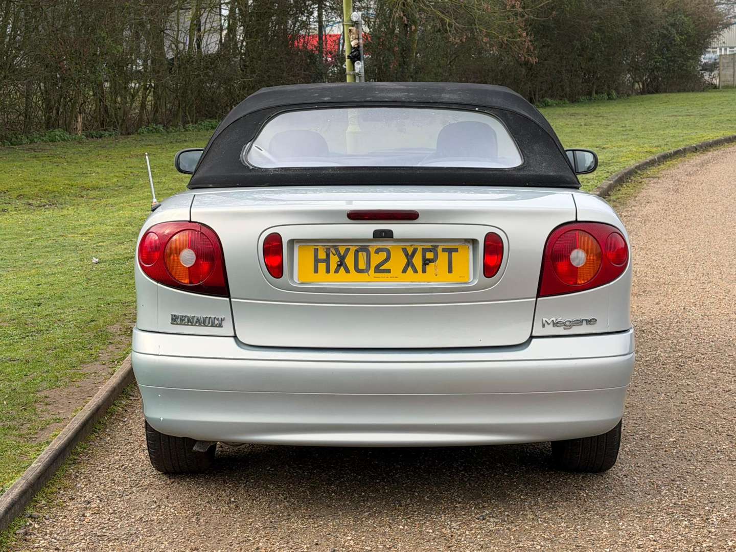 <p>2002 RENAULT MEGANE DYNAMIQUE+ CABRIO</p>