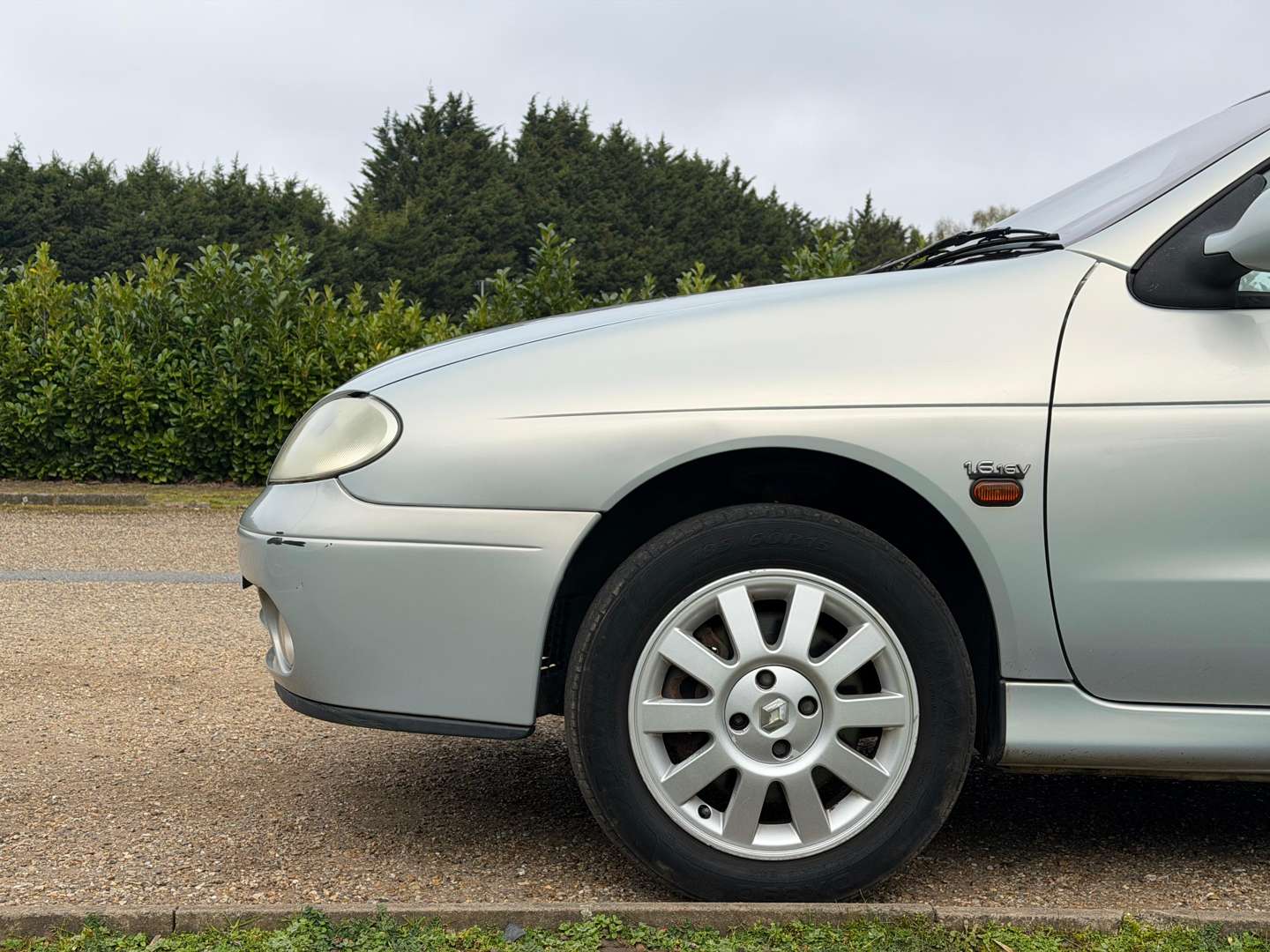 <p>2002 RENAULT MEGANE DYNAMIQUE+ CABRIO</p>