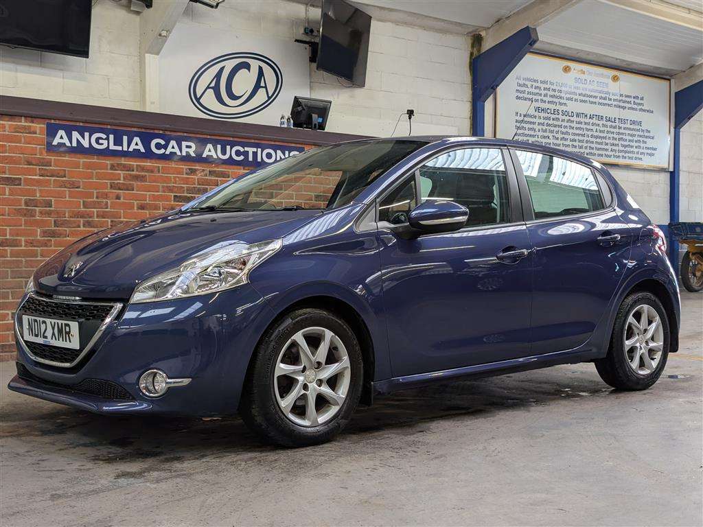 <p>2012 PEUGEOT 208 ACTIVE</p>