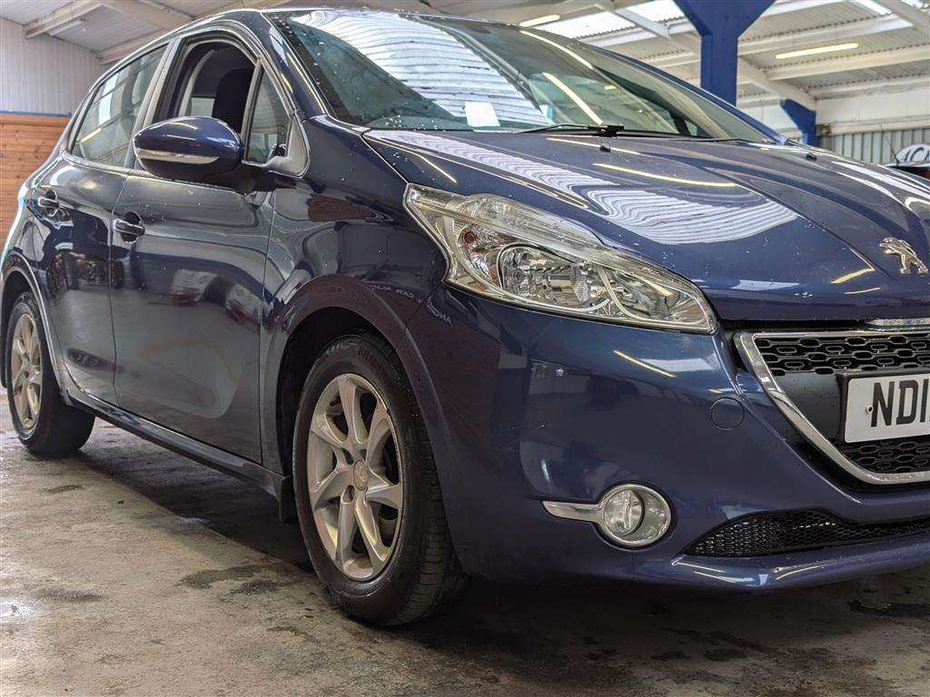 <p>2012 PEUGEOT 208 ACTIVE</p>