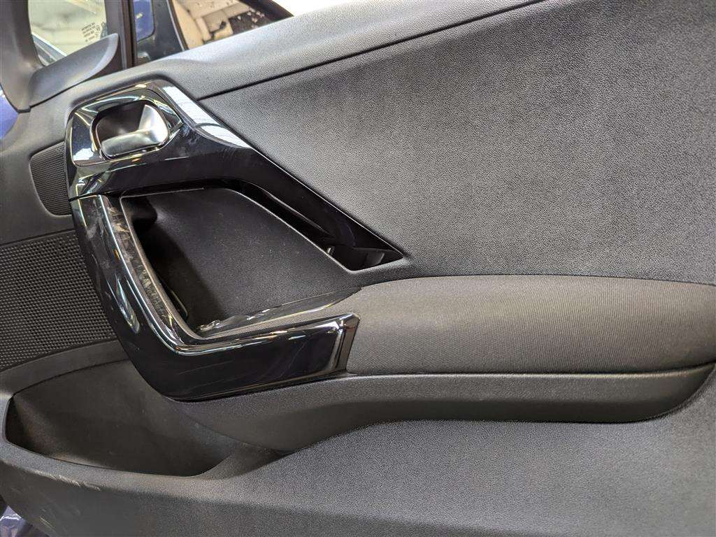 <p>2012 PEUGEOT 208 ACTIVE</p>