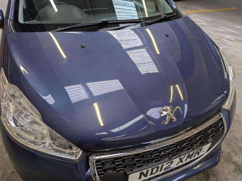 <p>2012 PEUGEOT 208 ACTIVE</p>