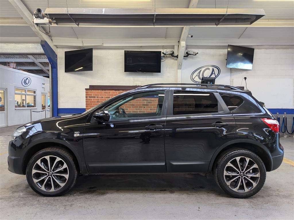 <p>2013 NISSAN QASHQAI 360 DCI</p>
