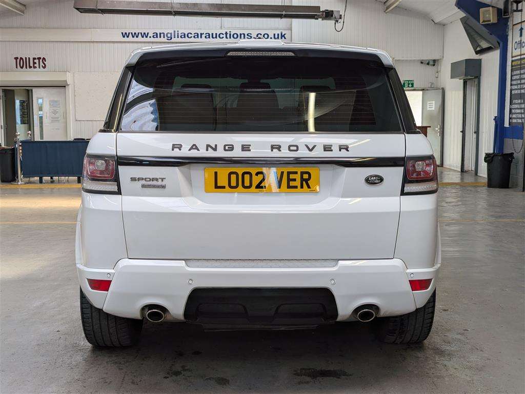 <p>2014 LAND ROVER RANGE ROVER SPORT SE TDV6</p>