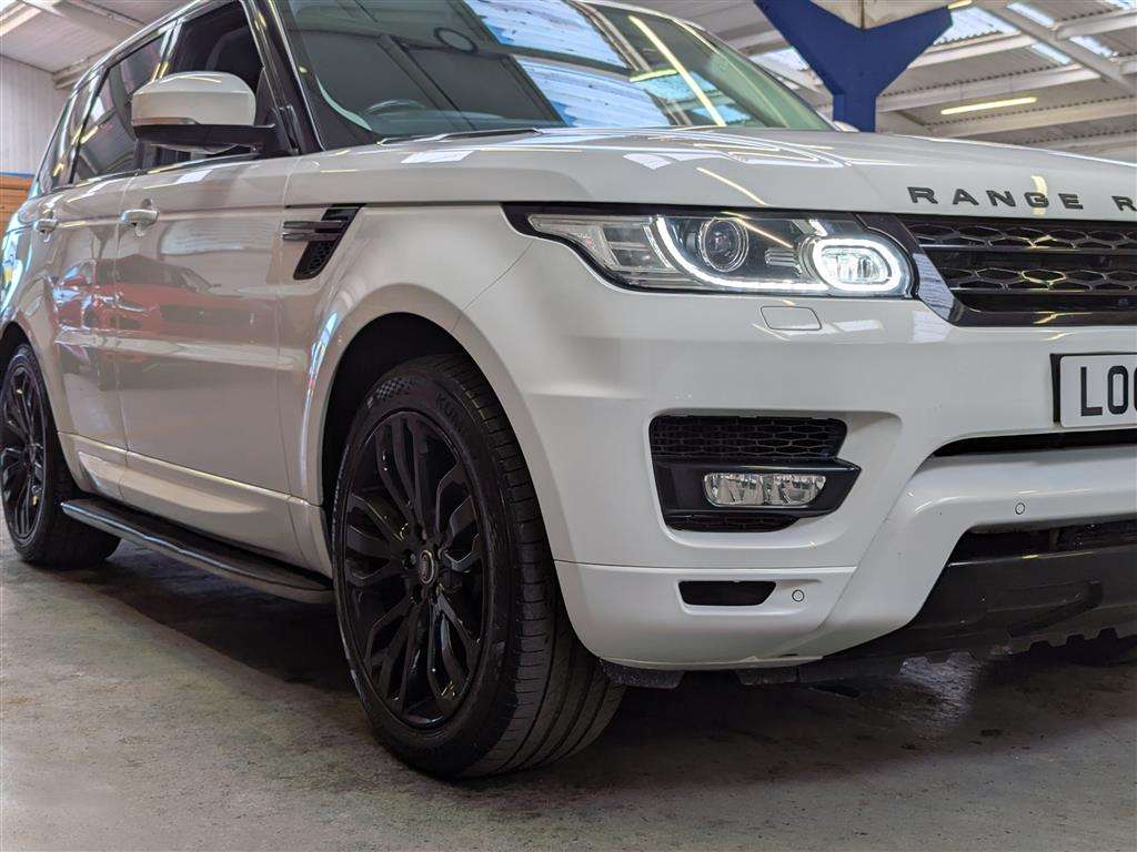 <p>2014 LAND ROVER RANGE ROVER SPORT SE TDV6</p>