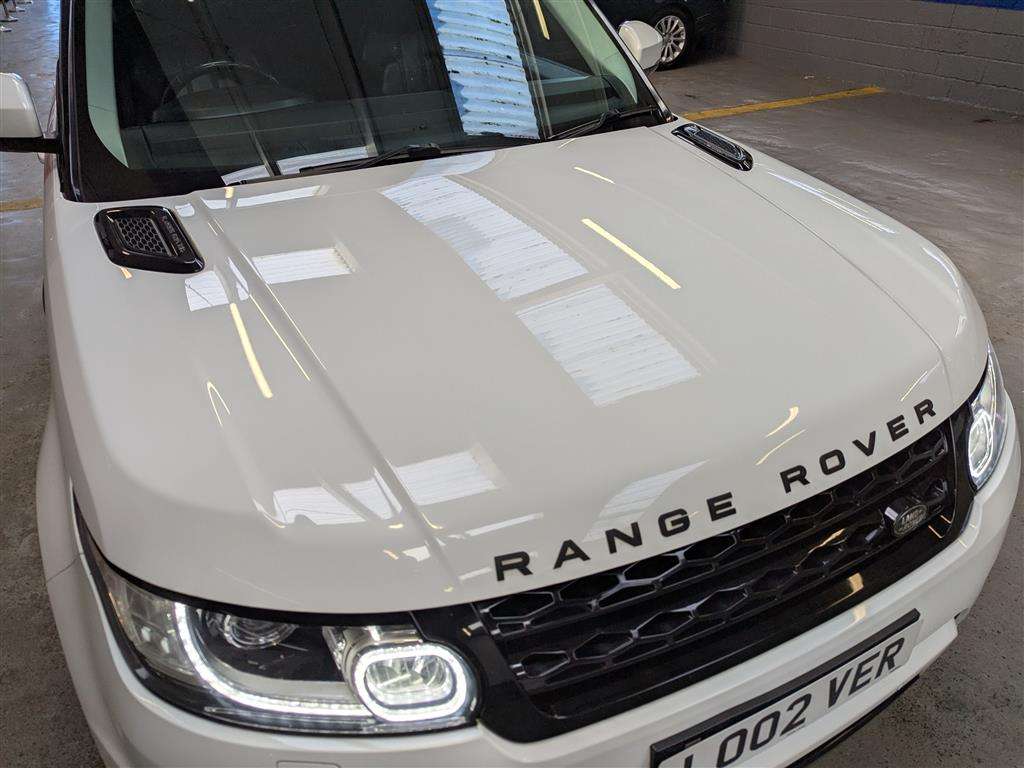 <p>2014 LAND ROVER RANGE ROVER SPORT SE TDV6</p>