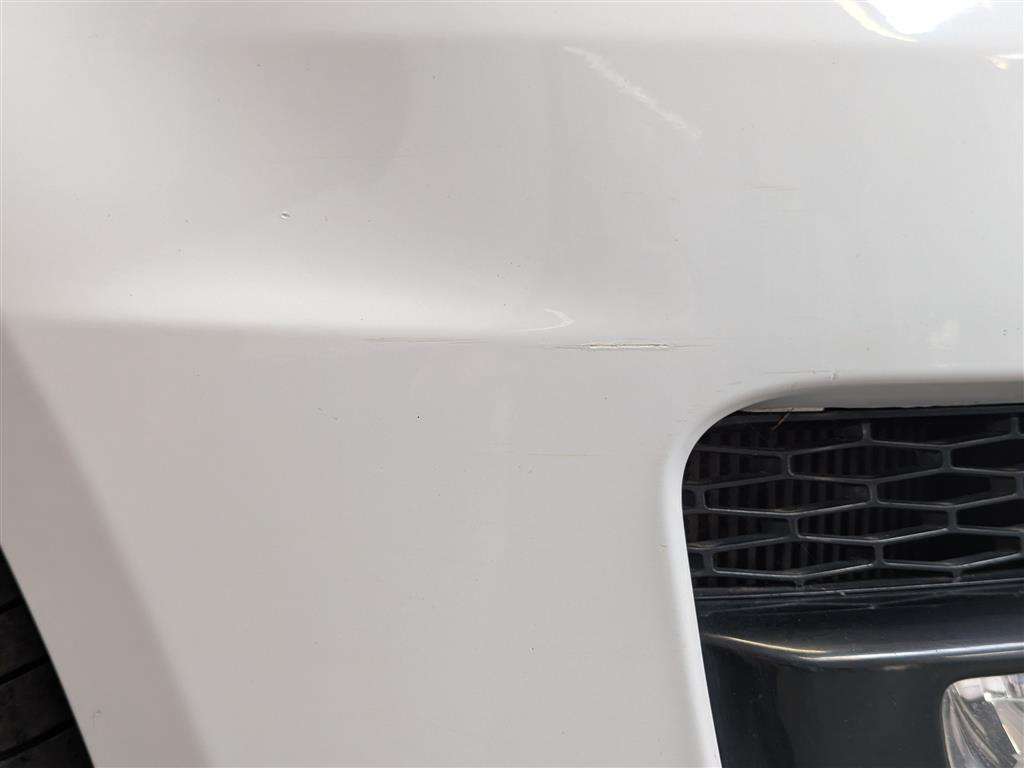 <p>2014 LAND ROVER RANGE ROVER SPORT SE TDV6</p>