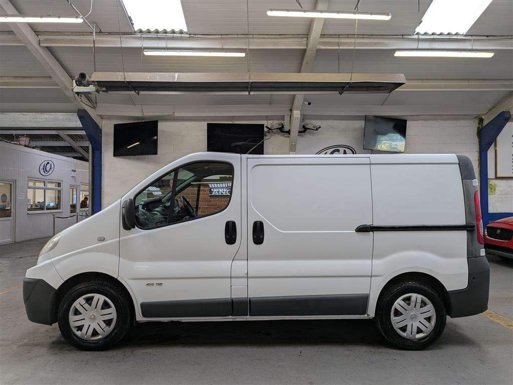 <p>2012 RENAULT TRAFIC SL29 DCI</p>