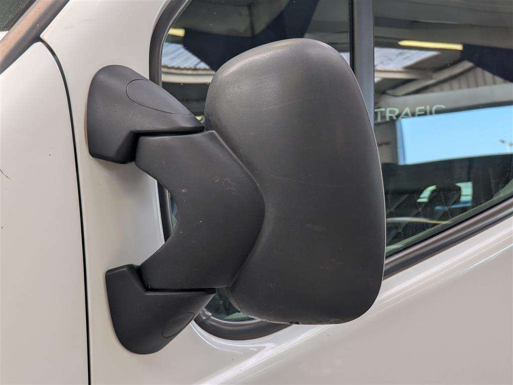 <p>2012 RENAULT TRAFIC SL29 DCI</p>