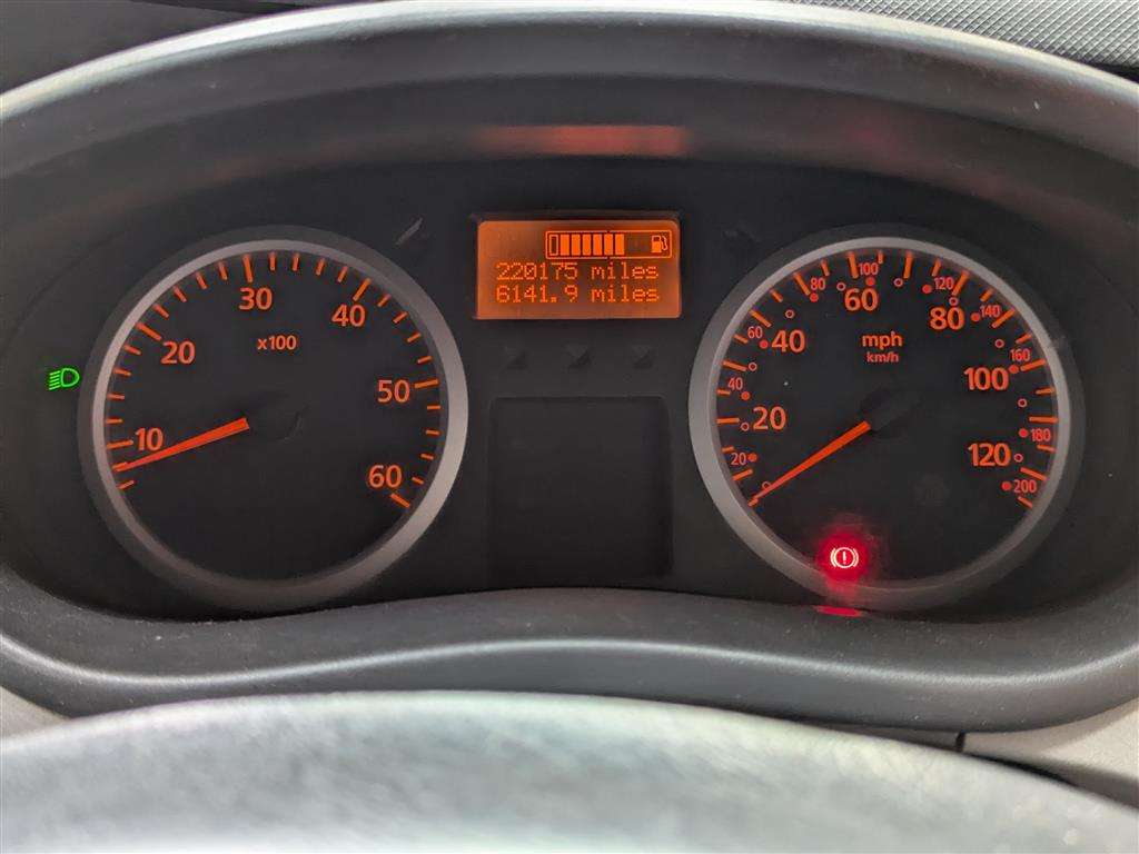 <p>2012 RENAULT TRAFIC SL29 DCI</p>