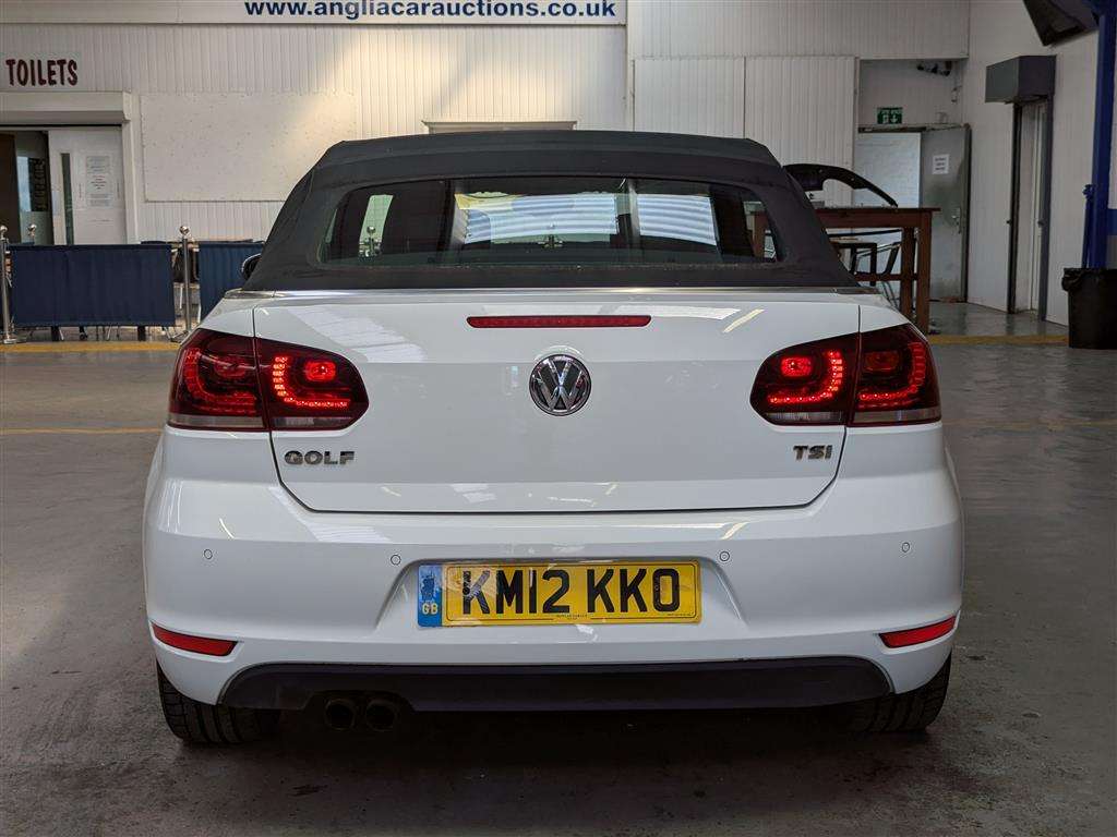 <p>2012 VOLKSWAGEN GOLF GT TSI</p>