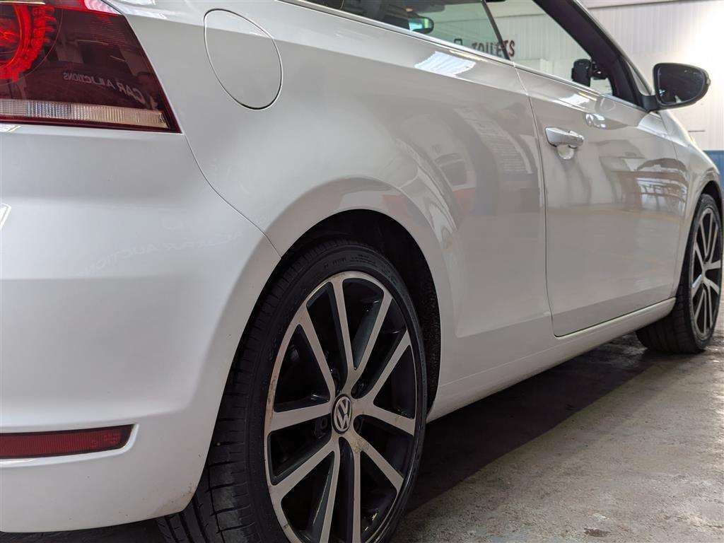 <p>2012 VOLKSWAGEN GOLF GT TSI</p>