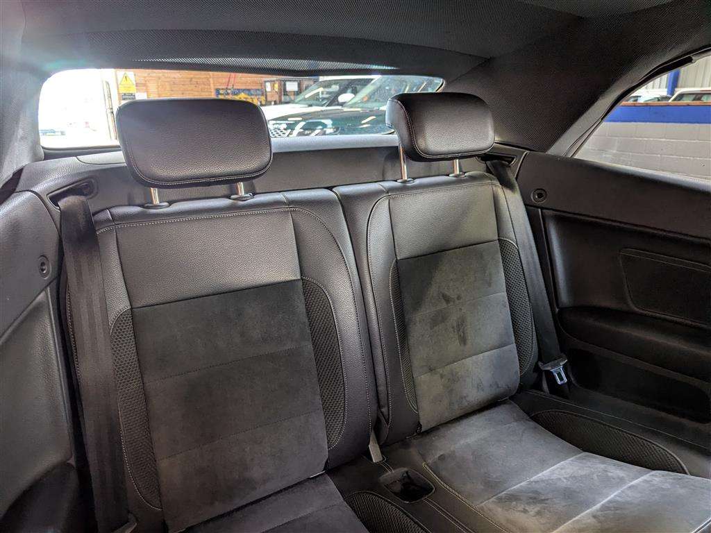 <p>2012 VOLKSWAGEN GOLF GT TSI</p>