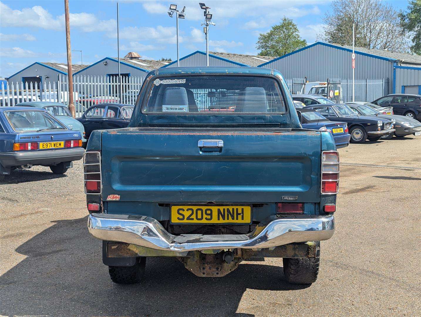 <p>1999 TOYOTA HILUX GX 4WD</p>