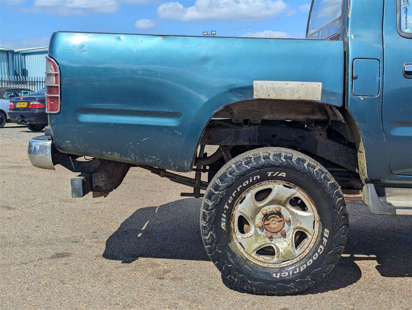 <p>1999 TOYOTA HILUX GX 4WD</p>