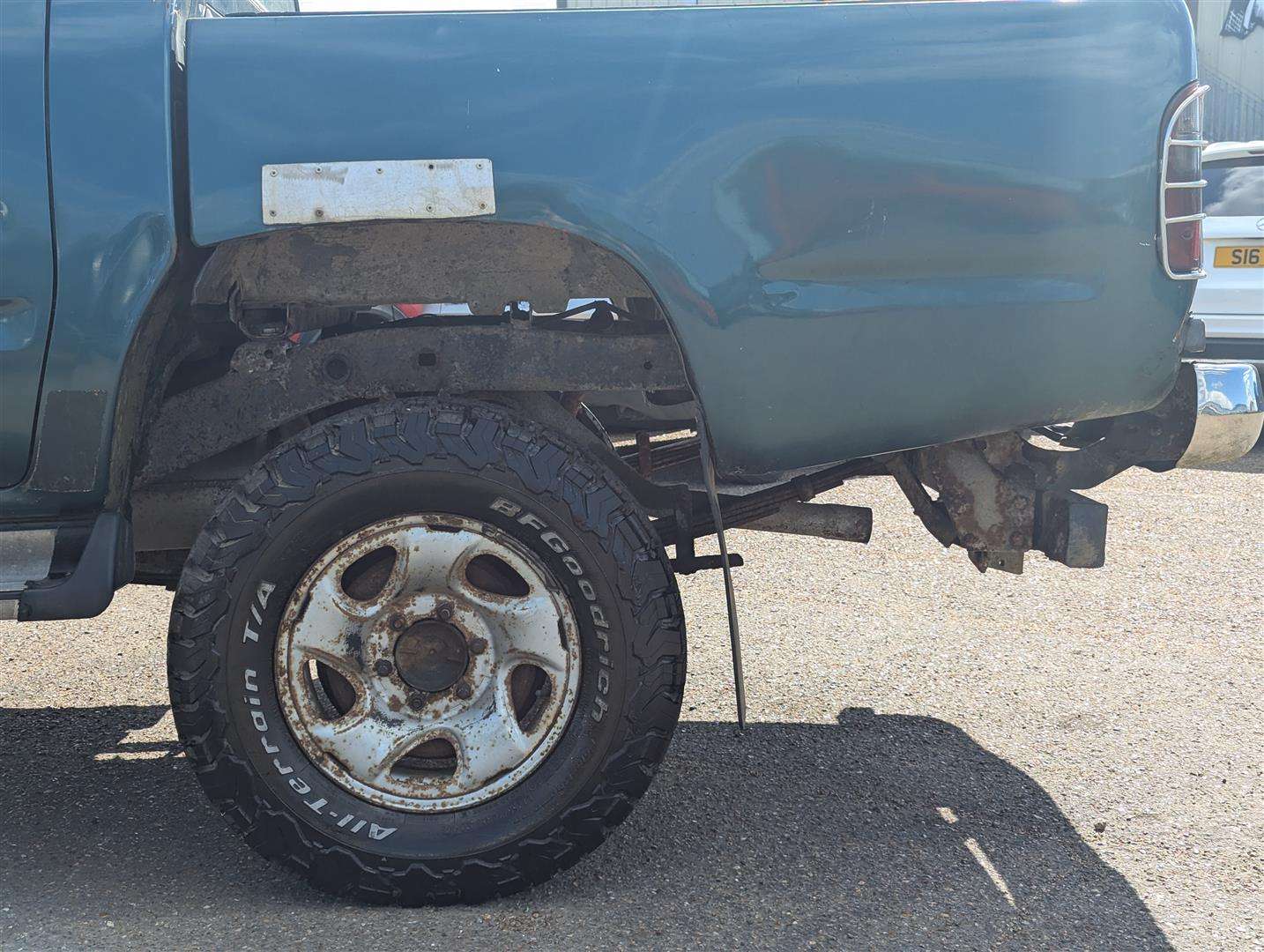 <p>1999 TOYOTA HILUX GX 4WD</p>