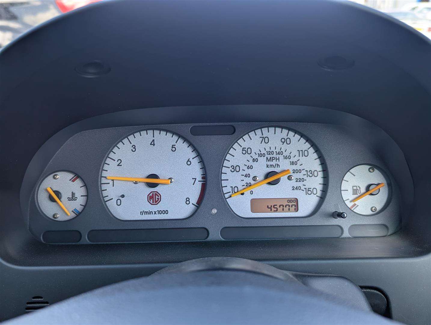 <p>1999 TOYOTA HILUX GX 4WD</p>