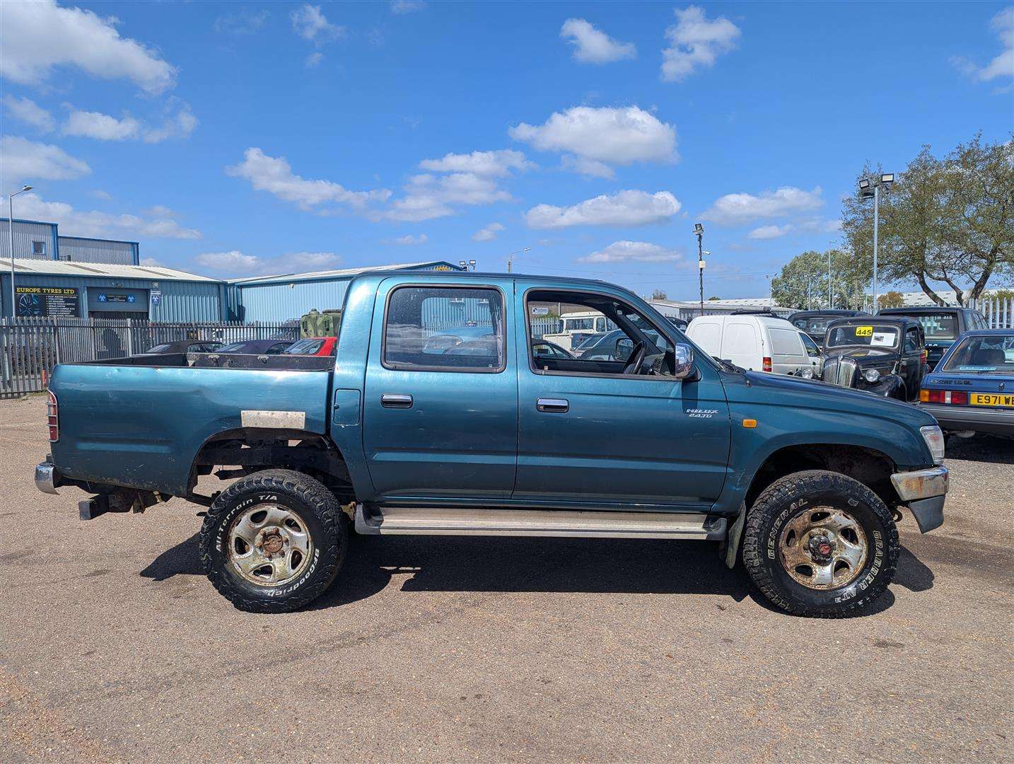 <p>1999 TOYOTA HILUX GX 4WD</p>