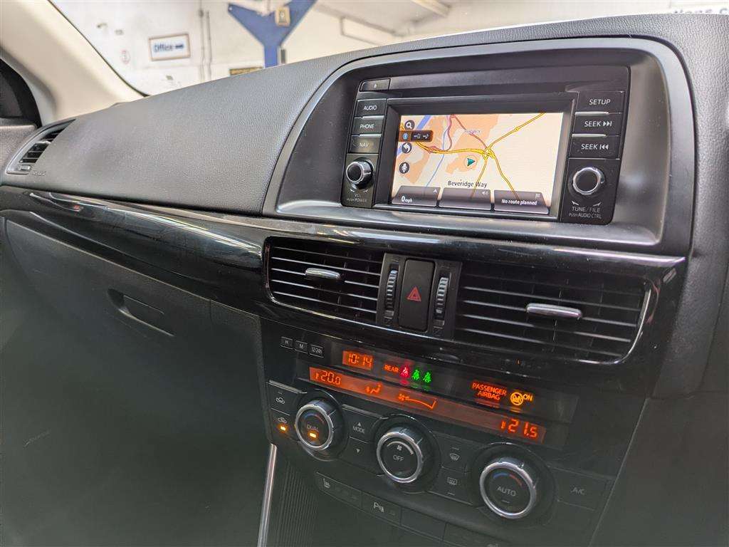 <p>2015 MAZDA CX-5 SPORT NAV D 4X4 AUTO</p>