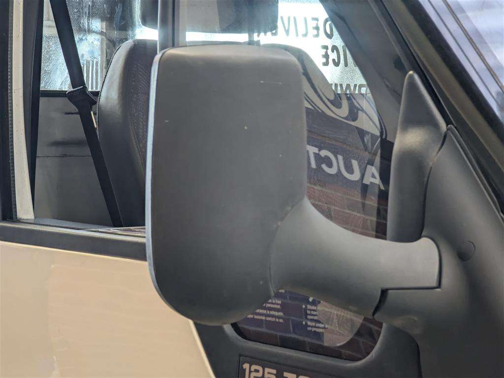 <p>2001 FORD TRANSIT 350 LWB TD</p>