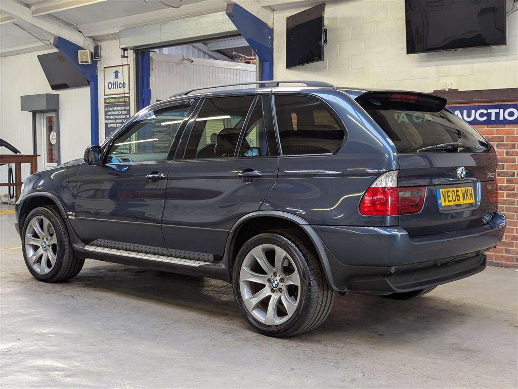 <p>2006 BMW X5 SPORT D AUTO</p>