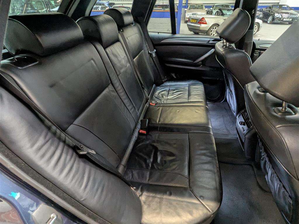 <p>2006 BMW X5 SPORT D AUTO</p>