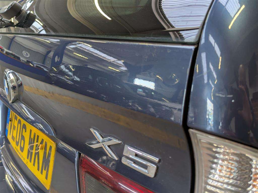 <p>2006 BMW X5 SPORT D AUTO</p>