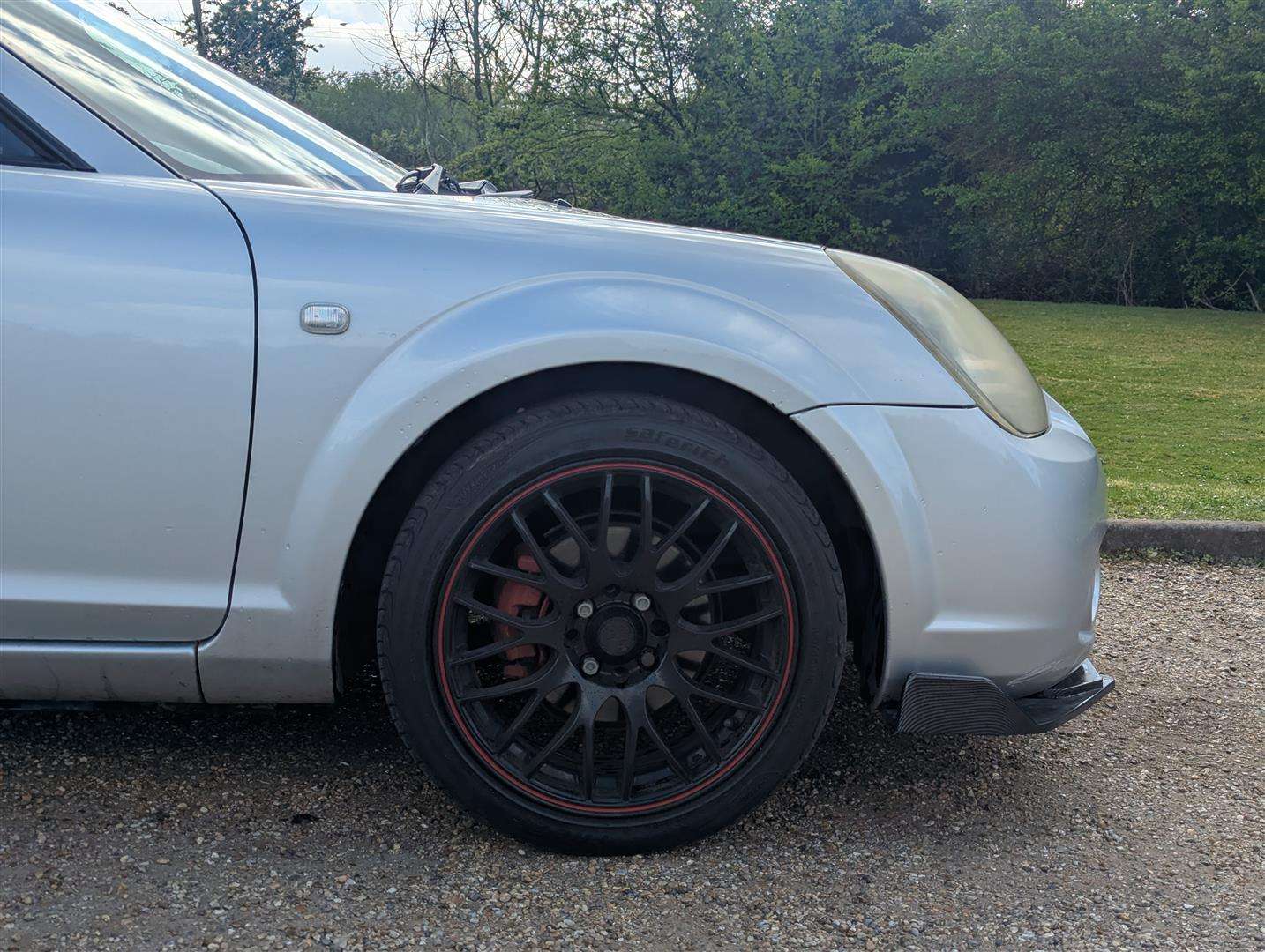 <p>2004 TOYOTA MR2 ROADSTER VVTI</p>