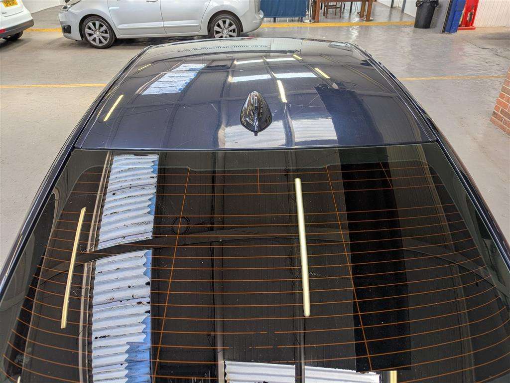 <p>2013 BMW 320D BUSINESS EFFICIENTDY</p>