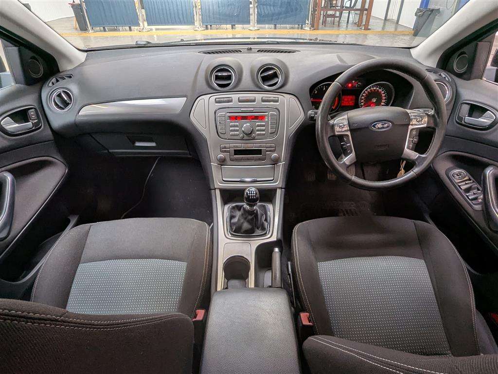 <p>2010 FORD MONDEO ZETEC TDCI 125</p>