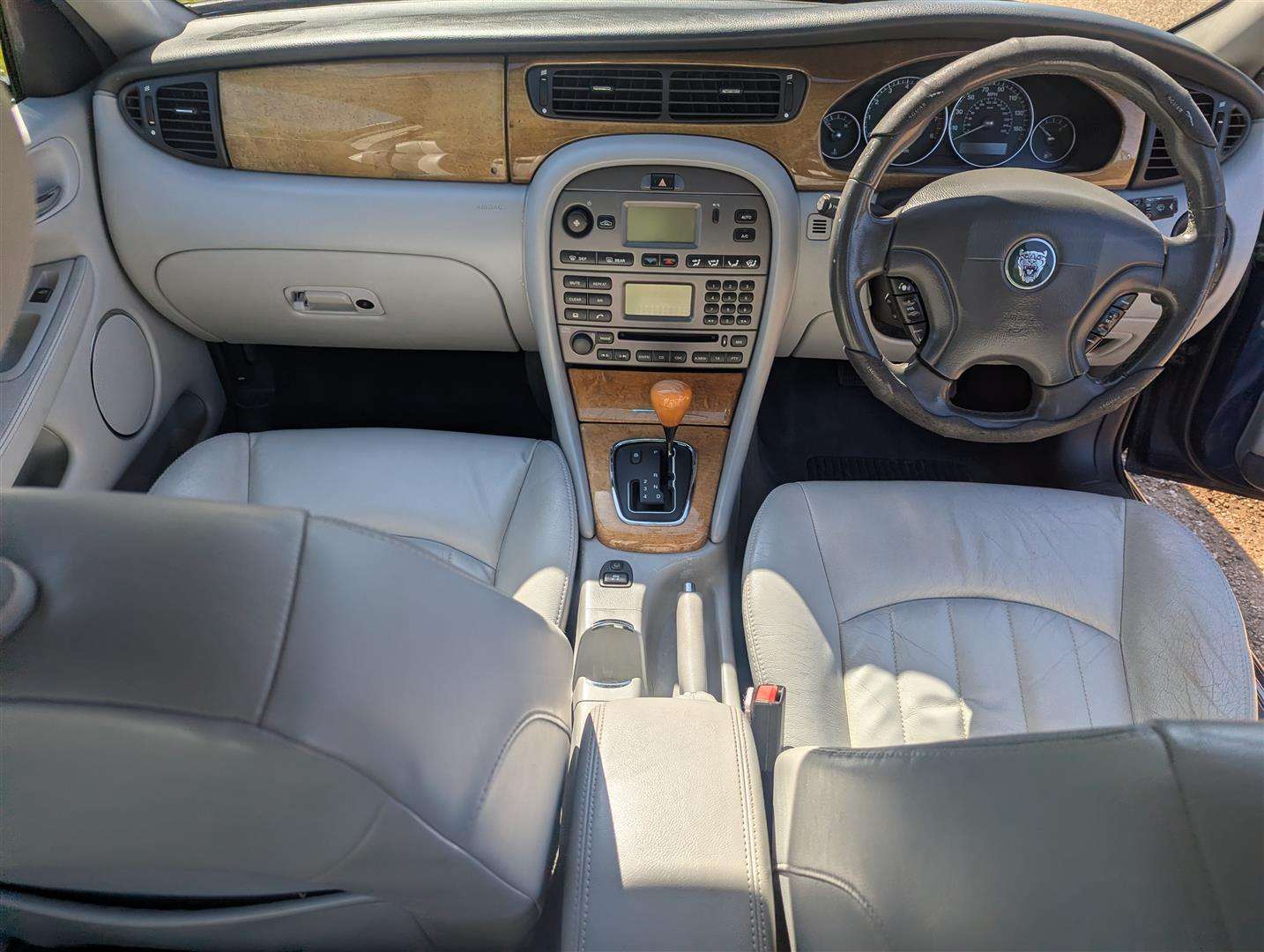 <p>2003 JAGUAR X-TYPE V6 SE AUTO</p>