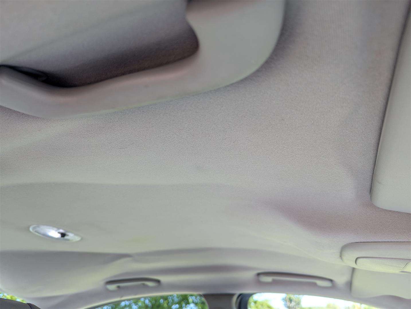 <p>2003 JAGUAR X-TYPE V6 SE AUTO</p>