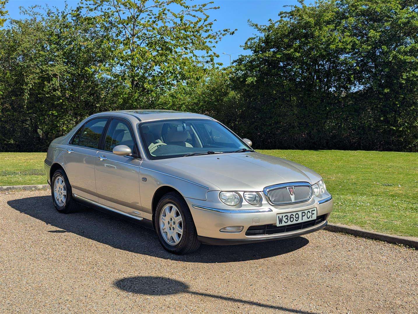 <p>2000 ROVER 75 CLUB AUTO</p>
