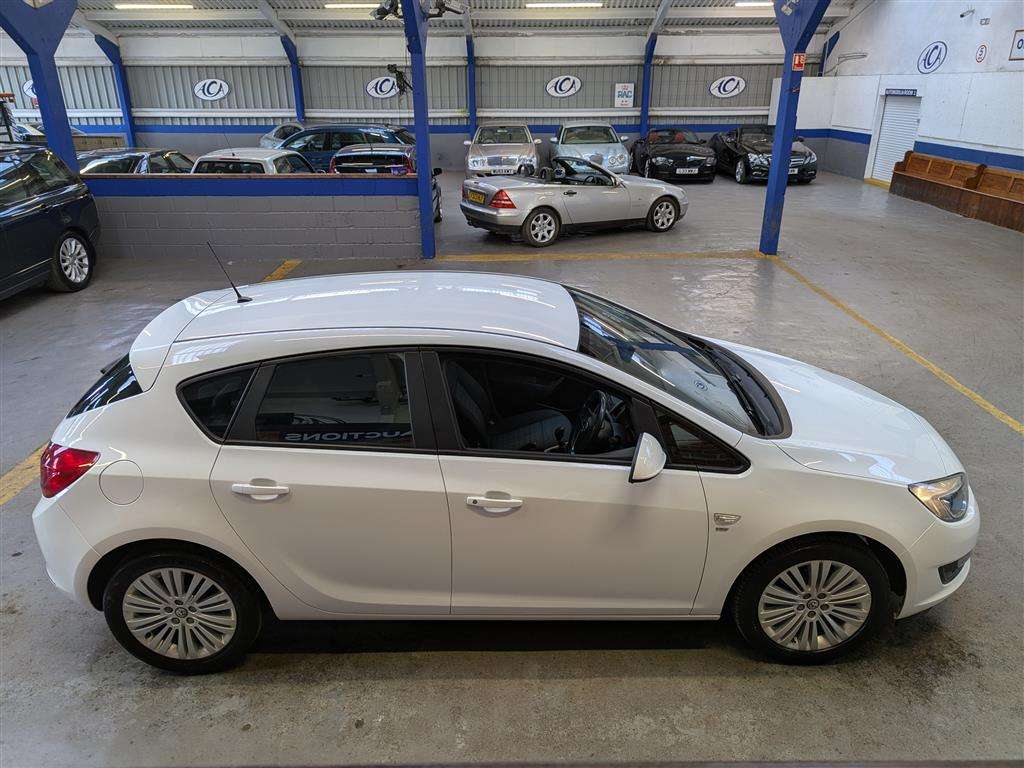 <p>2013 VAUXHALL ASTRA ENERGY</p>