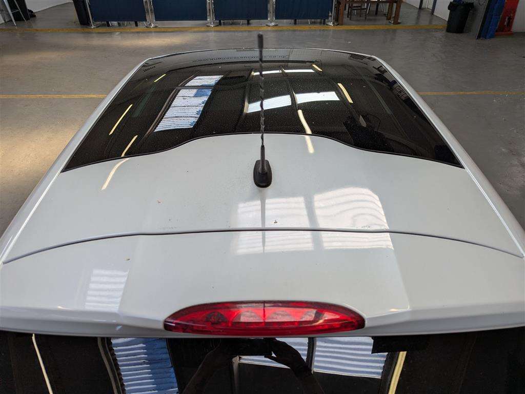 <p>2016 PEUGEOT 208 ALLURE</p>