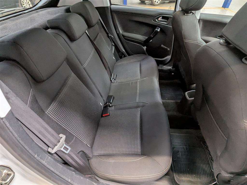 <p>2016 PEUGEOT 208 ALLURE</p>