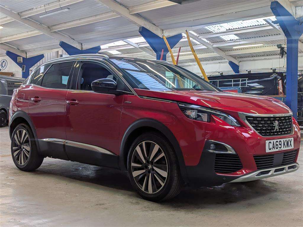 <p>2019 PEUGEOT 3008 GT LINE PREM P-TECH</p>
