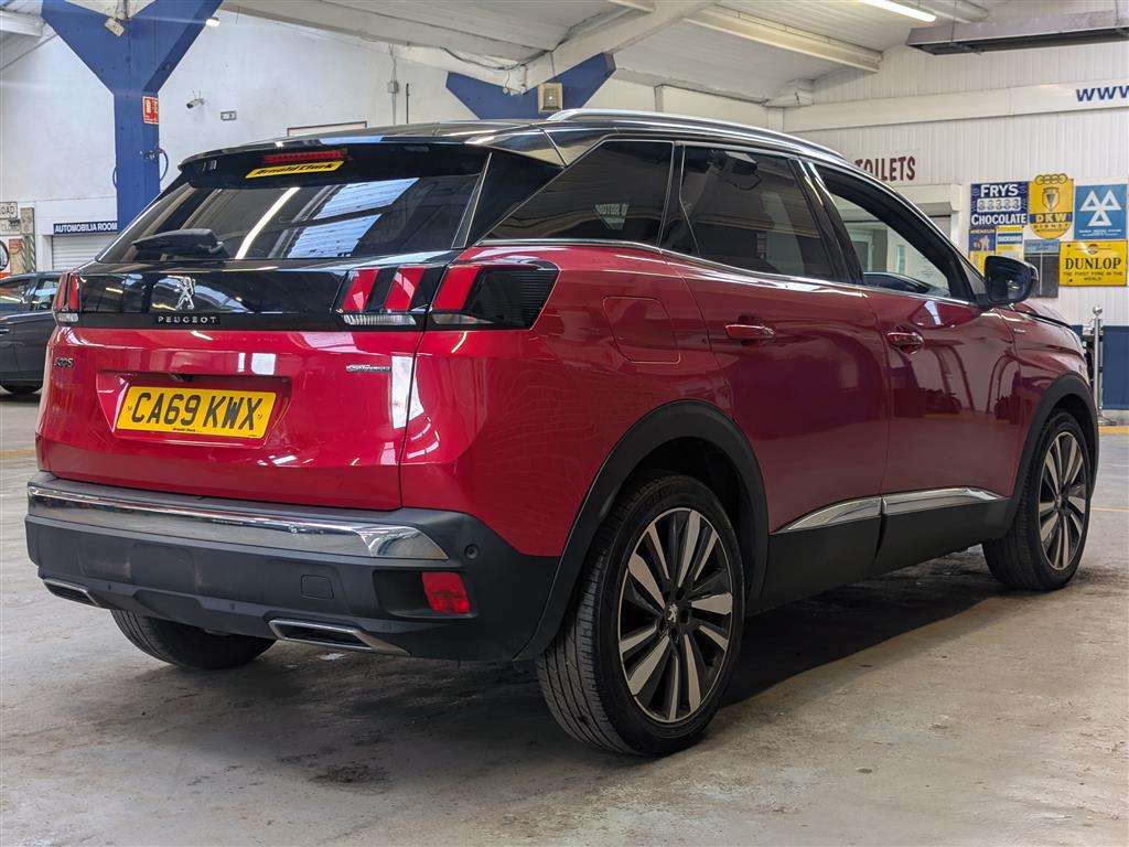 <p>2019 PEUGEOT 3008 GT LINE PREM P-TECH</p>