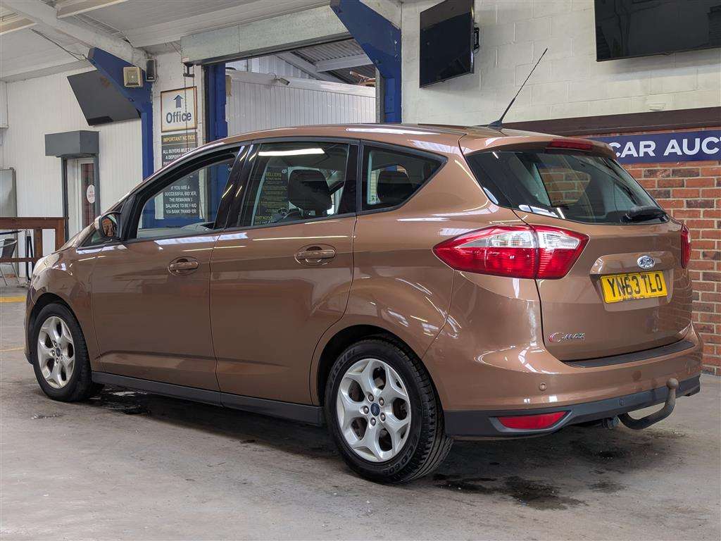 <p>2013 FORD C-MAX ZETEC TDCI</p>