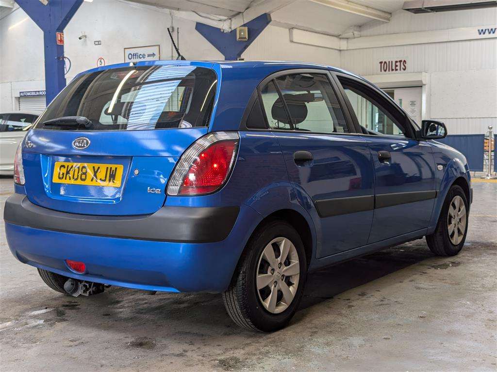 <p>2008 KIA RIO ICE</p>