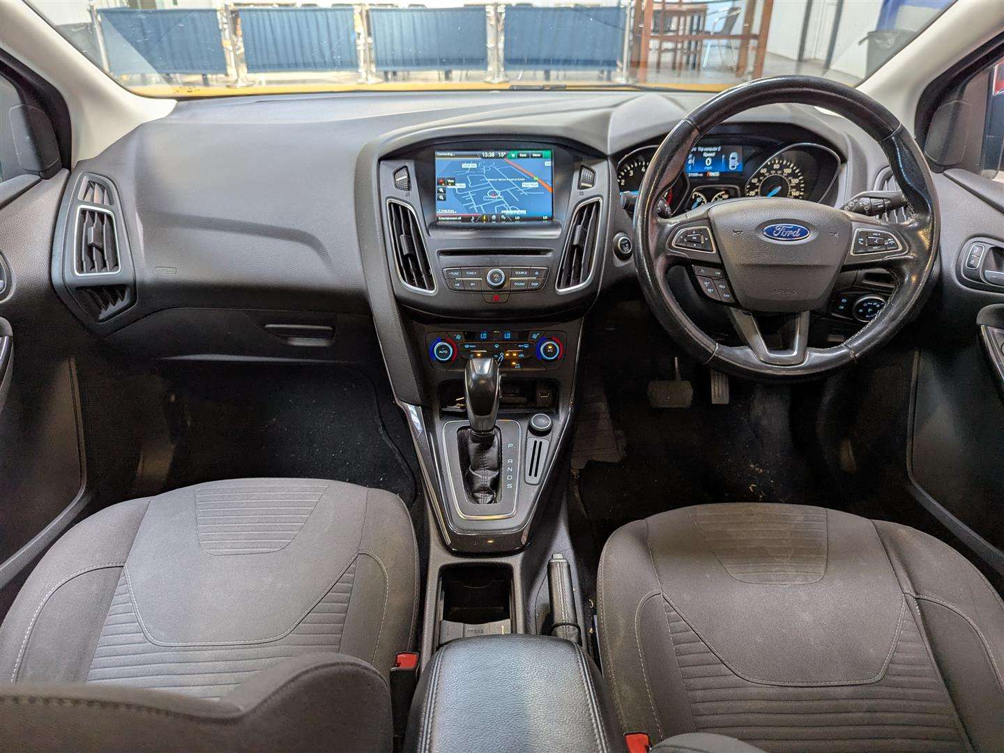 <p>2015 FORD FOCUS TITANIUM AUTO</p>