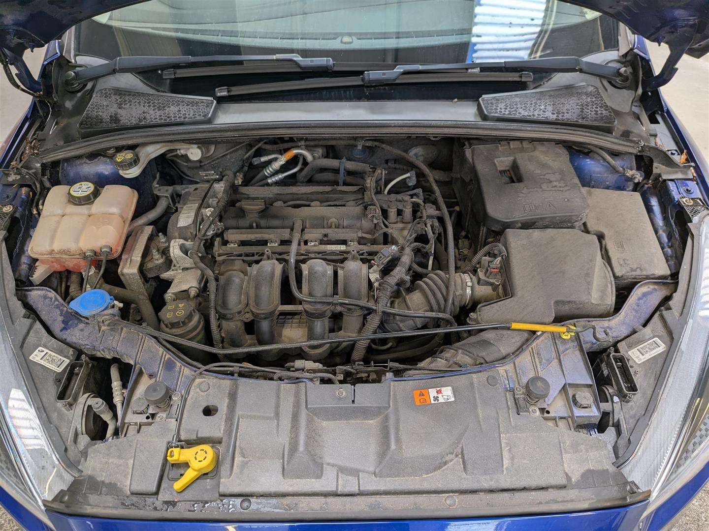 <p>2015 FORD FOCUS TITANIUM AUTO</p>