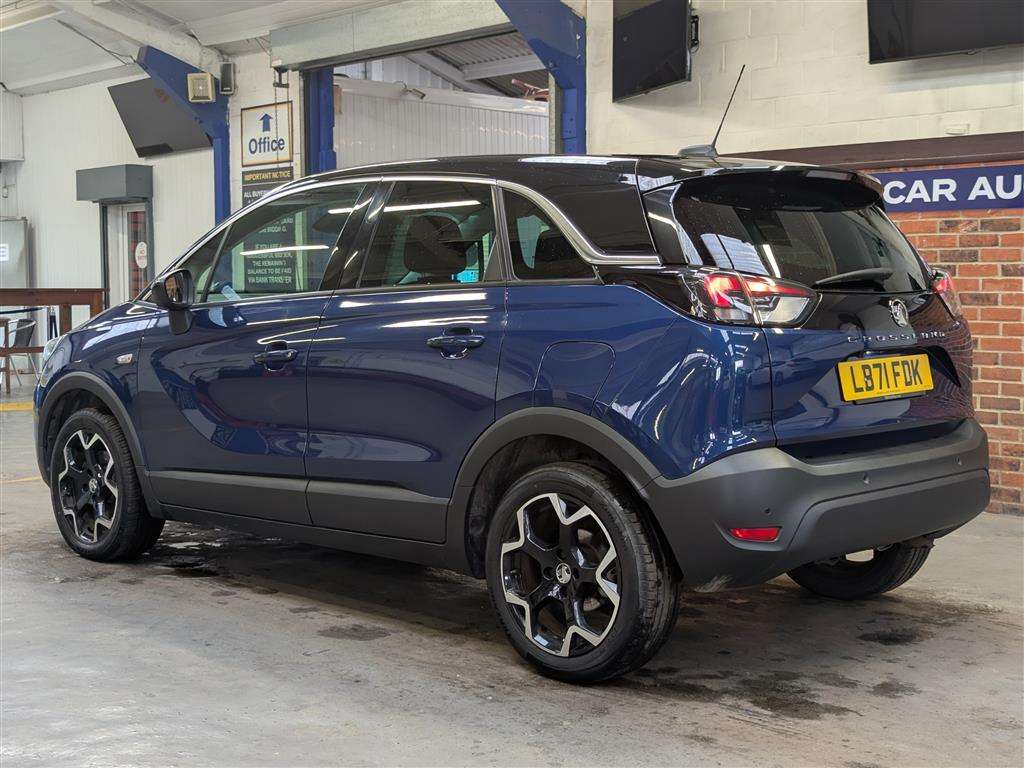 <p>2021 VAUXHALL CROSSLAND ELITE NAV TURBO</p>