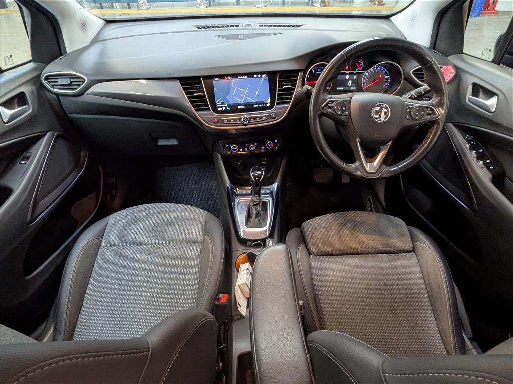 <p>2021 VAUXHALL CROSSLAND ELITE NAV TURBO</p>