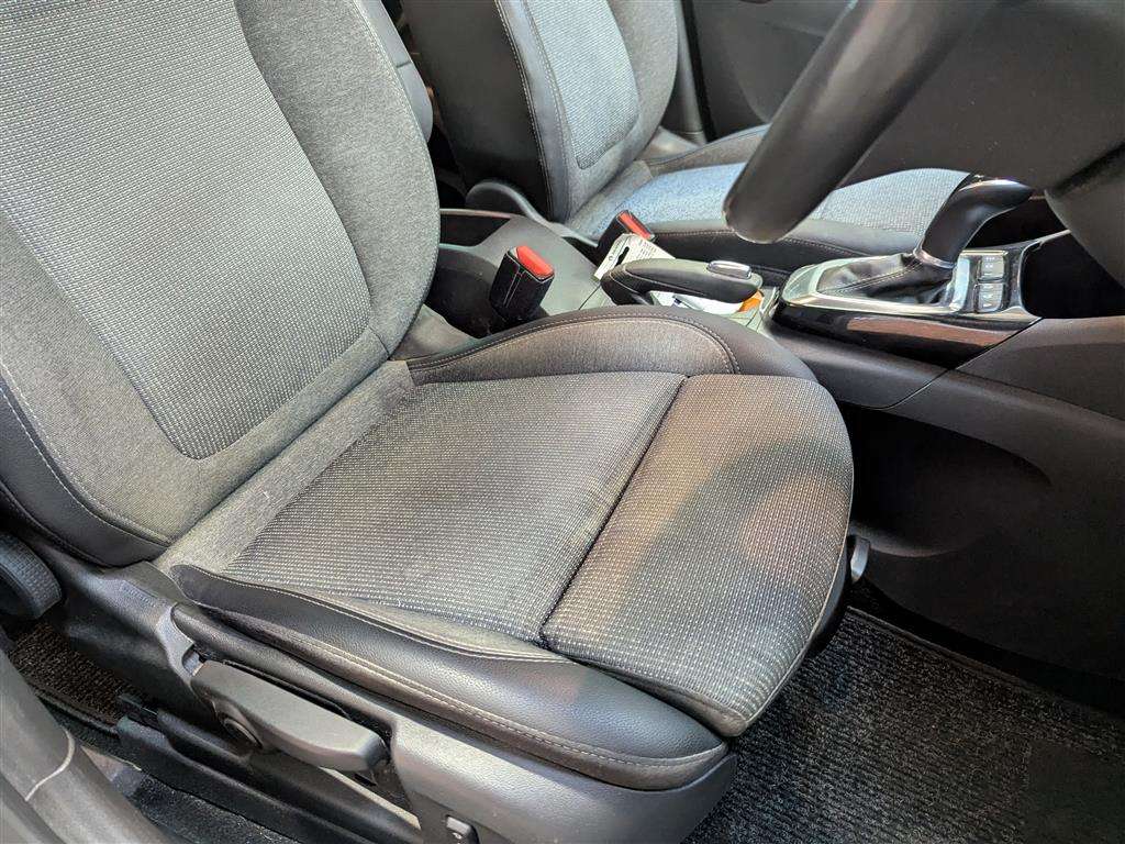 <p>2021 VAUXHALL CROSSLAND ELITE NAV TURBO</p>