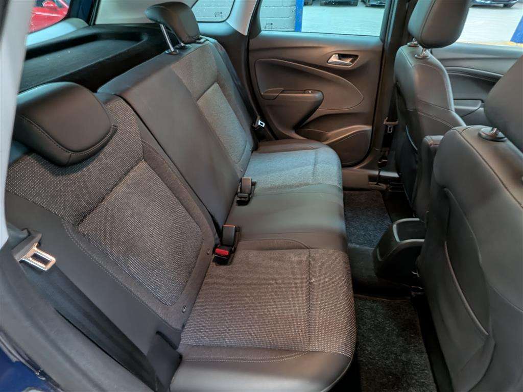 <p>2021 VAUXHALL CROSSLAND ELITE NAV TURBO</p>