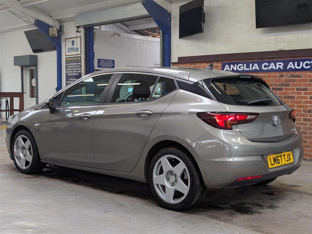 <p>2017 VAUXHALL ASTRA TECH LINE CDTI EFLE</p>