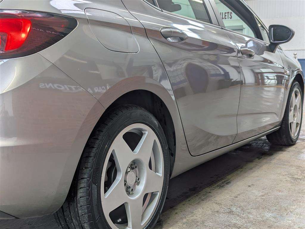 <p>2017 VAUXHALL ASTRA TECH LINE CDTI EFLE</p>