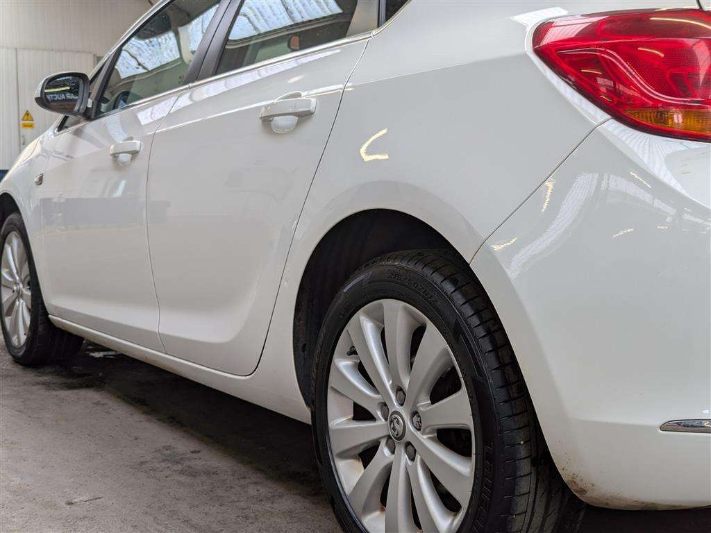 <p>2015 VAUXHALL ASTRA TECH LINE</p>